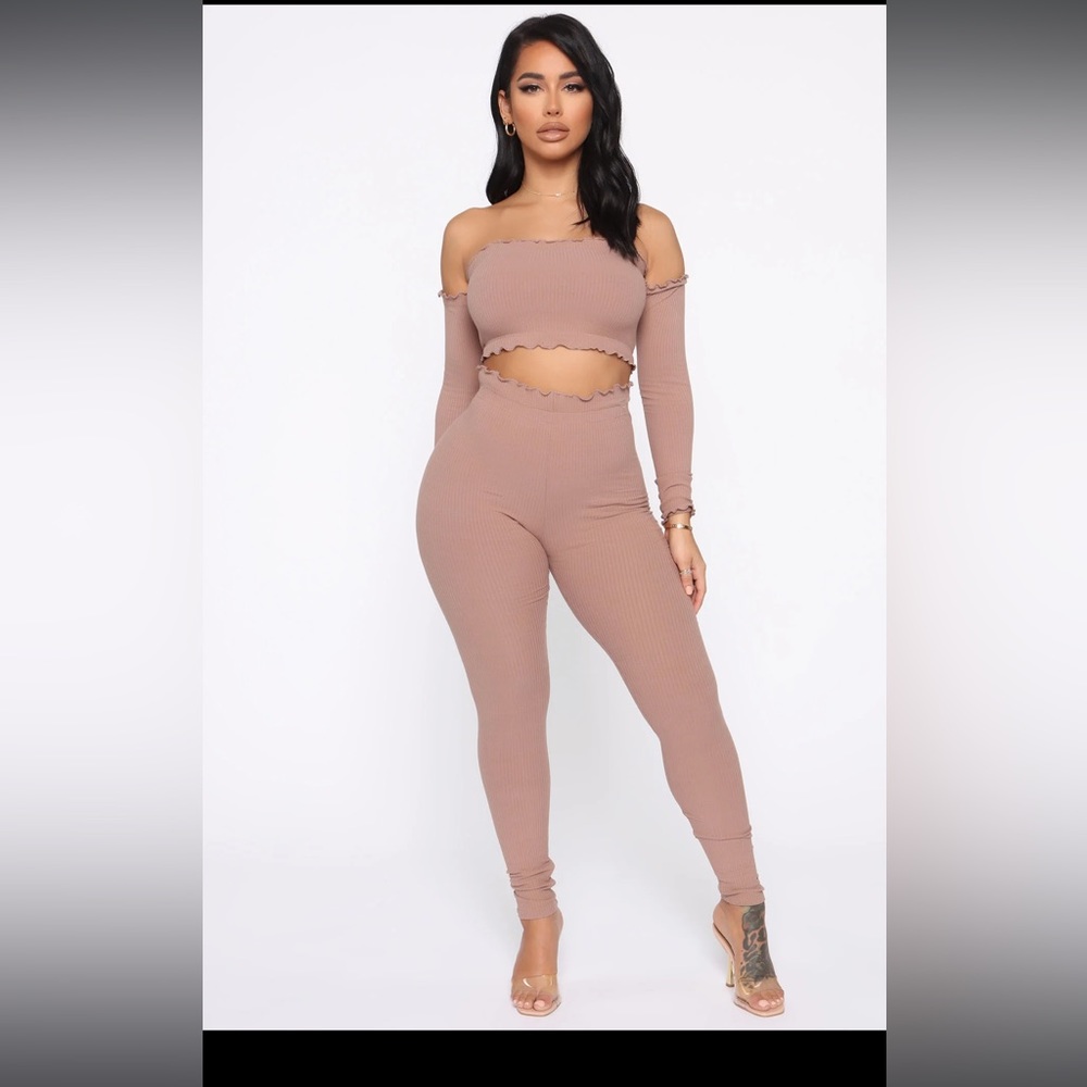 Fashion nova set - Picture 2 of 9